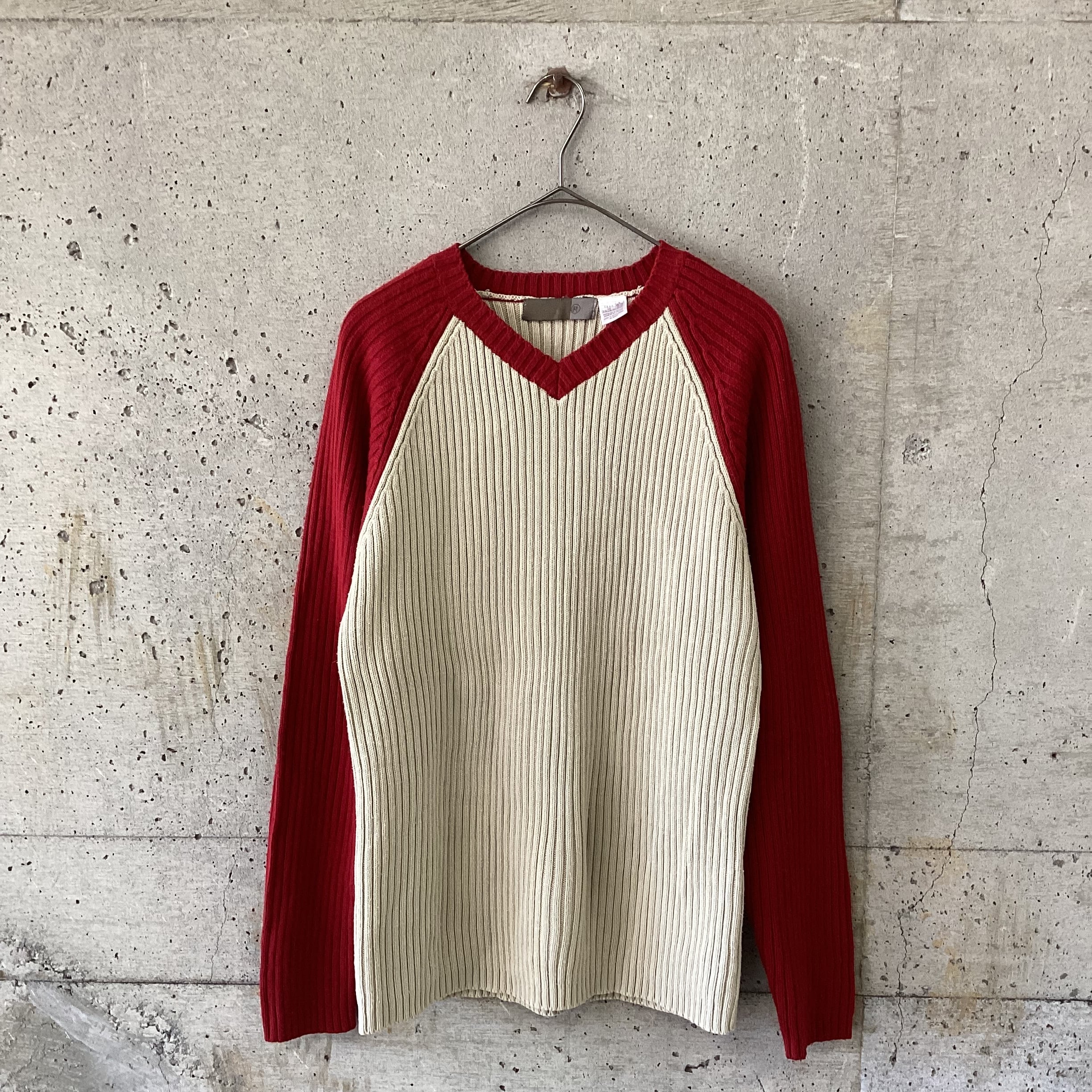 Red x Beige Raglan Sleeve Knit