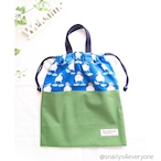 シュッと開けられるお着替え入れ-水鳥