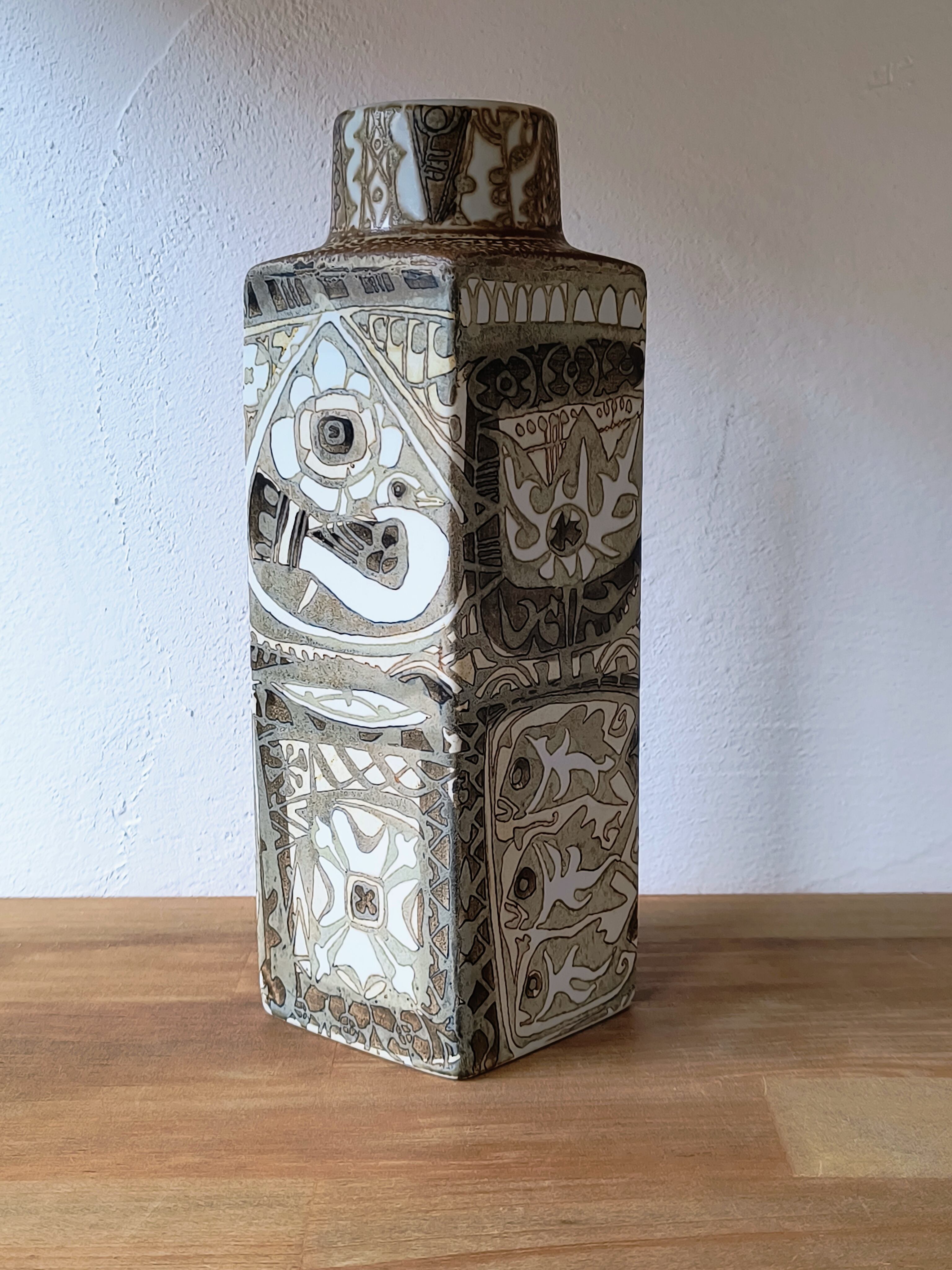 ロイヤルコペンハーゲン バッカ　大きいサイズ　フラワーベース Royal Copenhagen / ロイヤルコペンハーゲン / Baca（バッカ）シリーズ