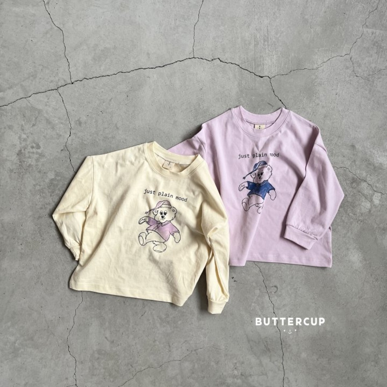 [BUTTERCUP] Plain Mood Bear Tee / [버터컵] 플레인무드곰티
