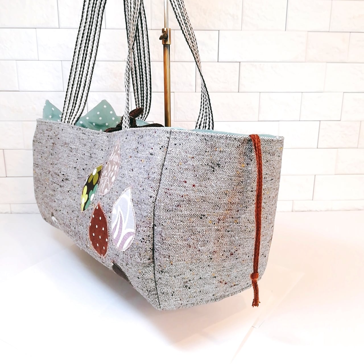 トートバッグ 猫さん “顔ばば～ん” グレイ しずく | バッグ店「ashの森