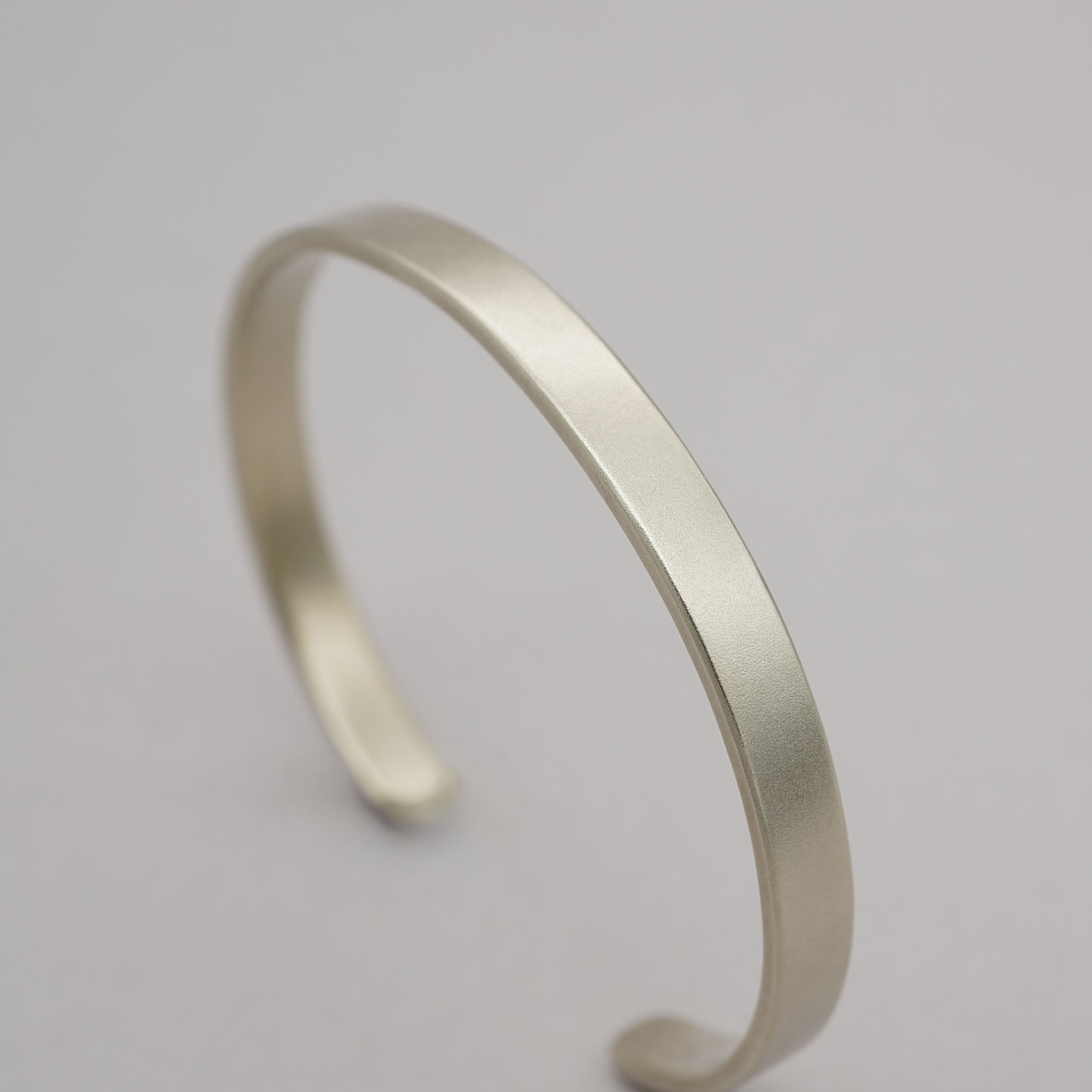 tsukinoiro 5.0mm(K10) Bangle