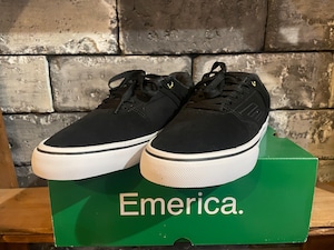 EMERICA THE LOW VULC スケートシューズ