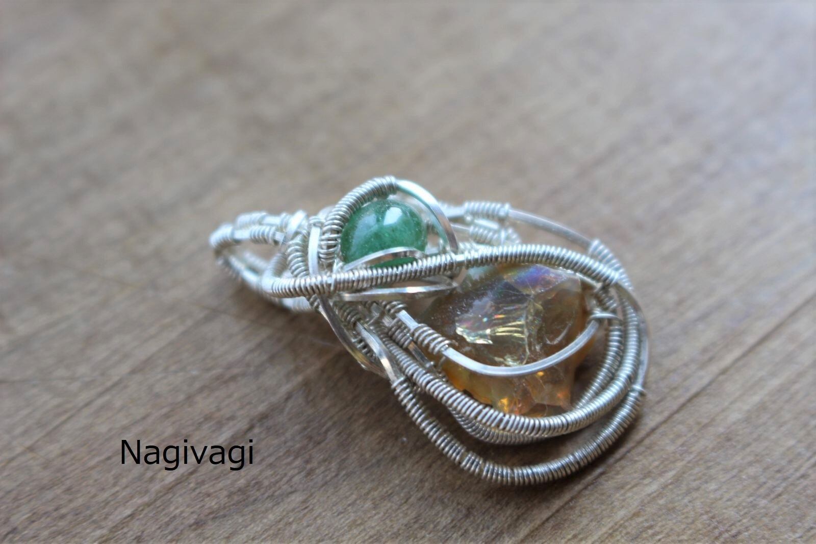 Fire opal & Emerald silver925 wirewrapping pendant