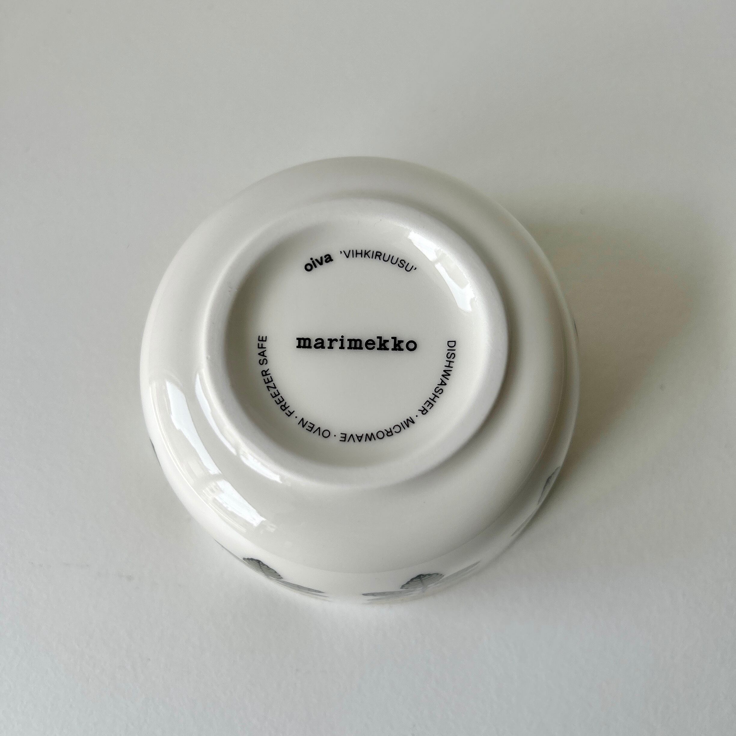 marimekko マリメッコ/ Vihkiruusu ボウル 250ml Vihkiruusu ボウル 250ml Marimekko(マリメッコ) | Étoile（エトワール