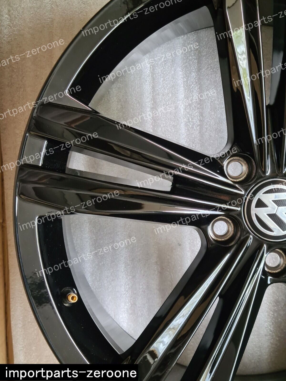 19インチ 純正 VW タイガン合金ホイール 8.5J 5NN601025R/D セブリング