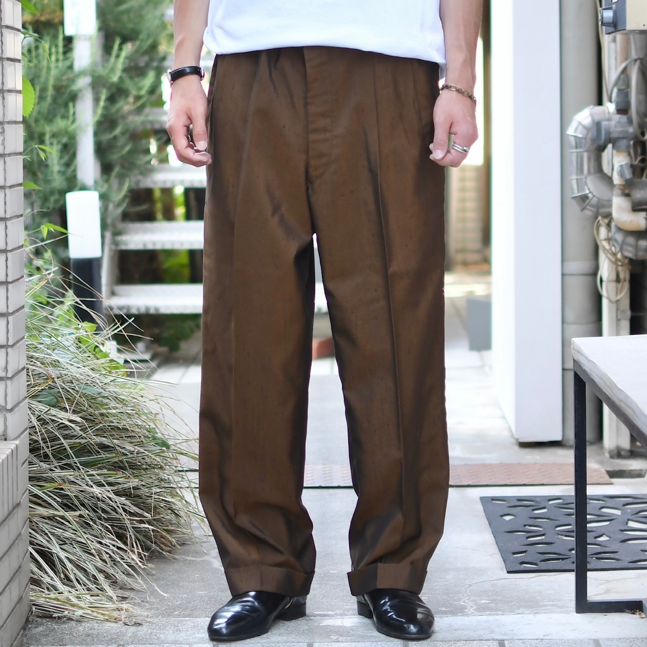 60's iridescence tuck slacks brown