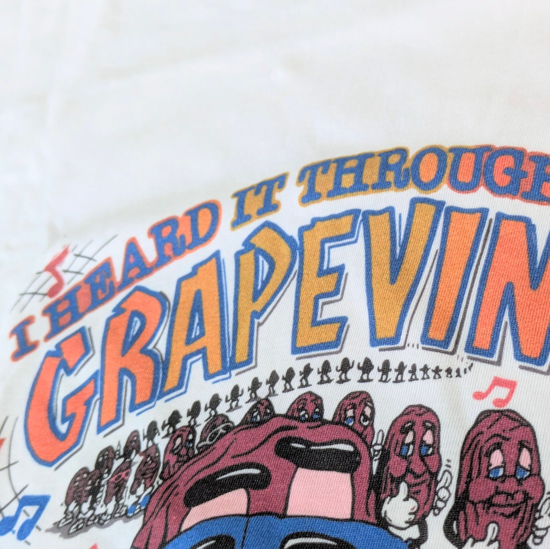 ♧【 California Raisins（ カリフォルニアレーズン ）】『 GRAPE VINE 』 Tシャツ〚アメリカン雑貨 アメトイ〛