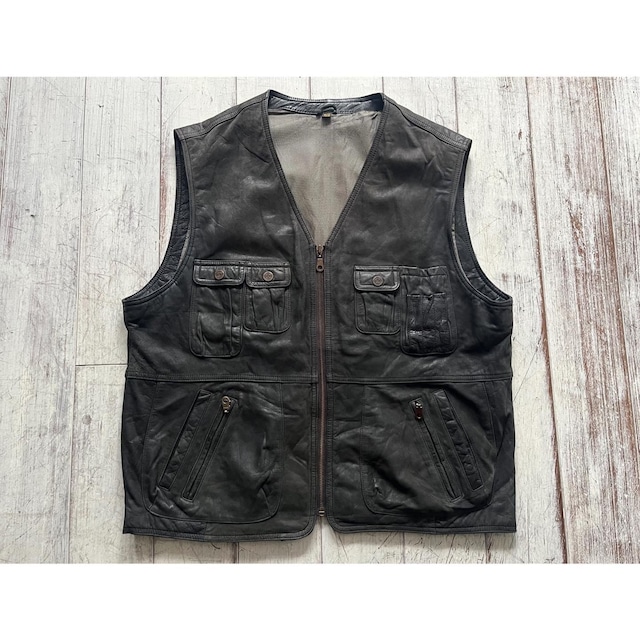 -mc neal- pocket design leather vest