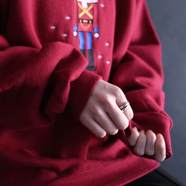 nutcracker front design loose sweat
