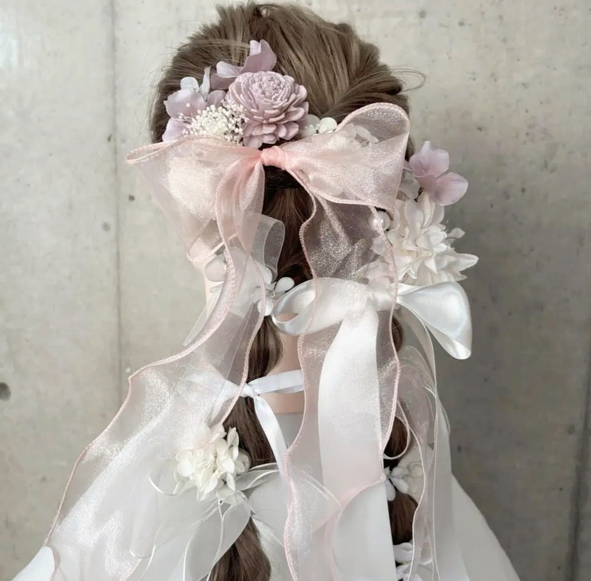 Hanakanzashi No.1 Bestseller – Fluffy Girly Pink Hair Ornament Set for Braided Hairstyles