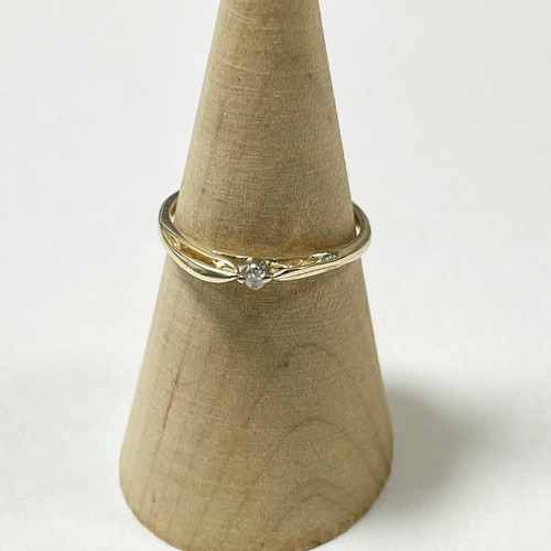 Vintage 10K Gold Diamond Ring