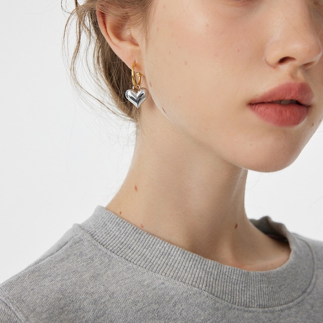 heart motif hoop earrings J00047