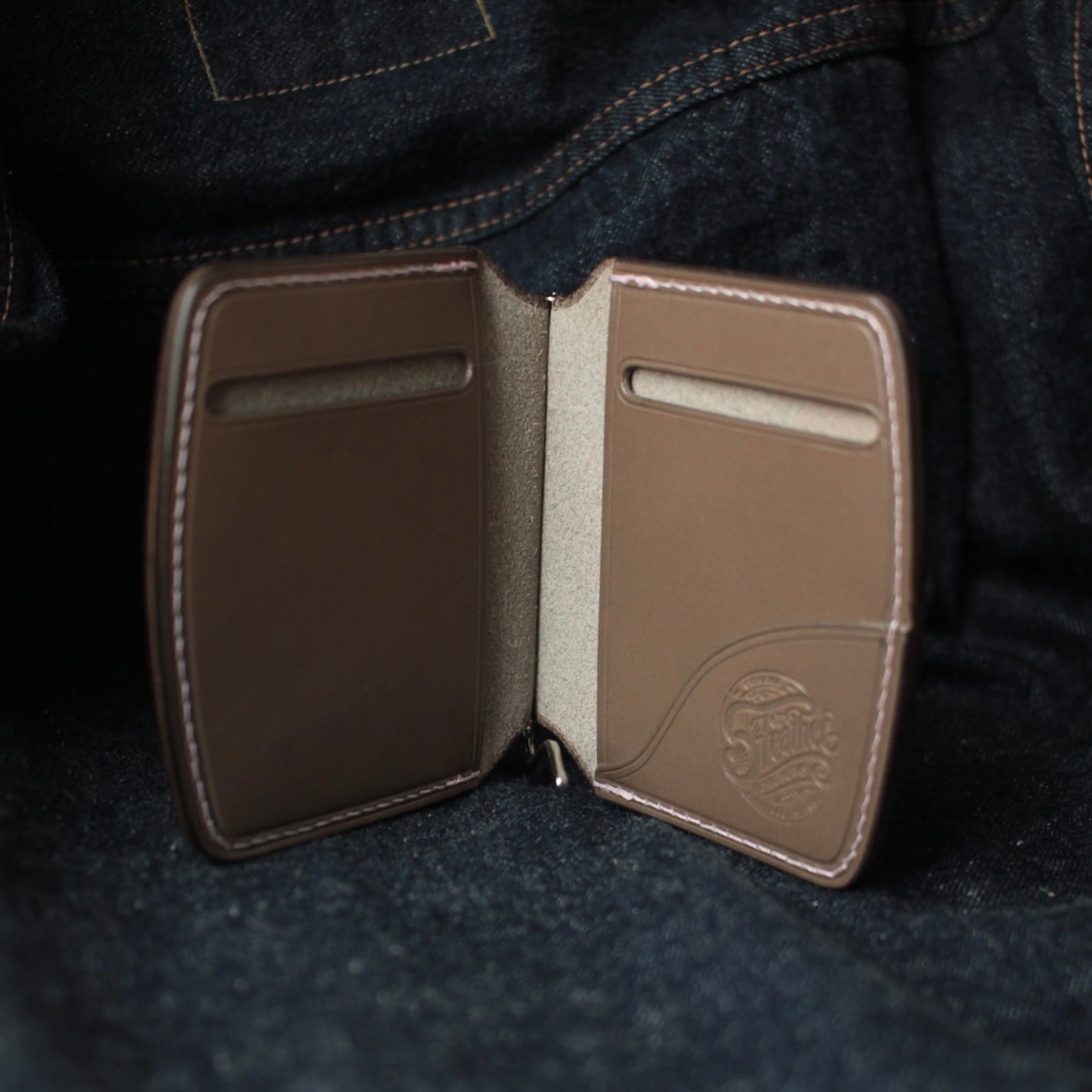 マネークリップ(グレー/ブッテーロ,ワルピエ社 ) | 6T leatherworks