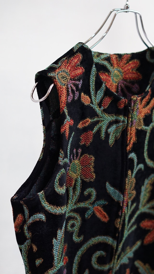 GOBELIN TEXTILE VEST