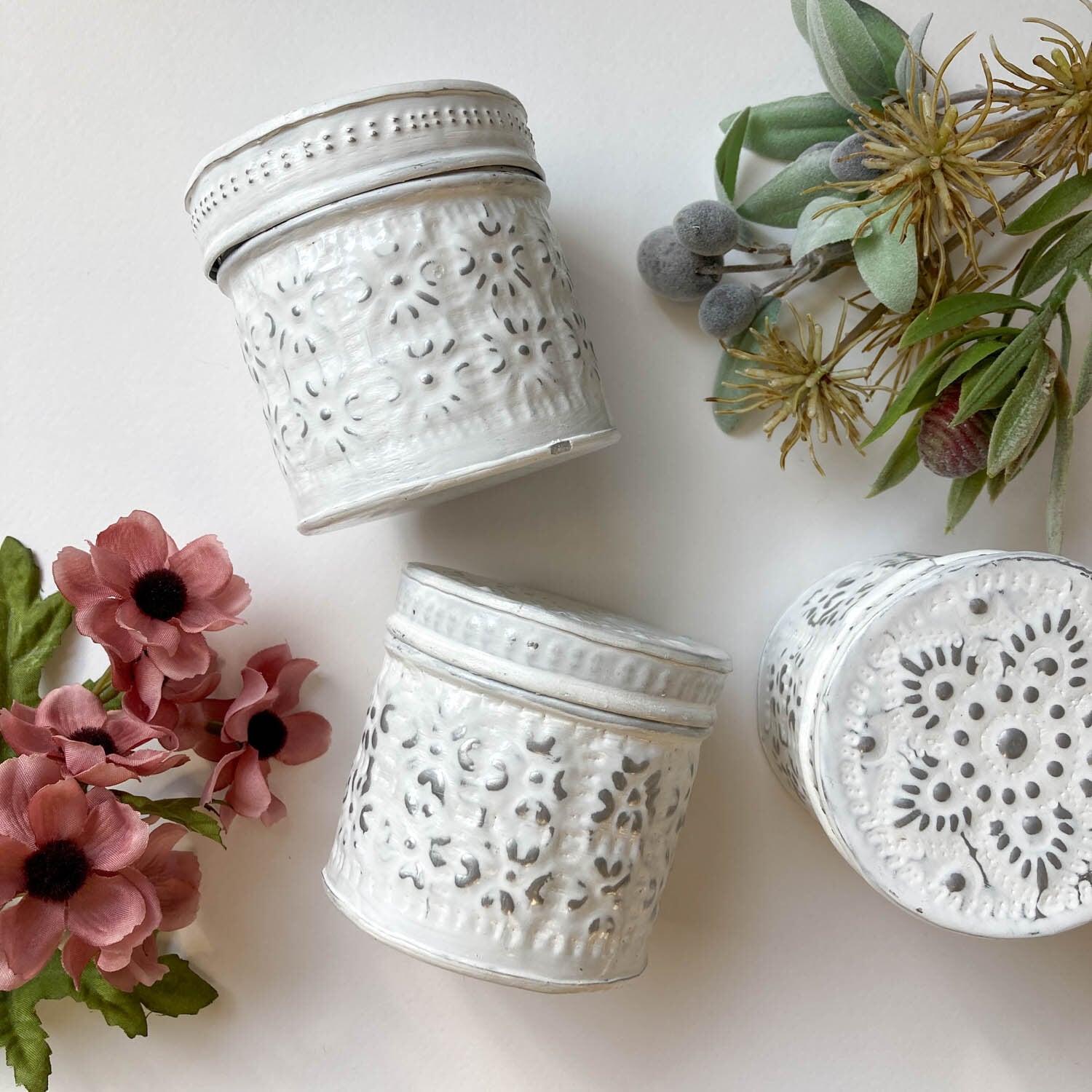 再入荷〉筒型アルミケースS（70mm/白） | Dua-アクセサリーパーツショップ