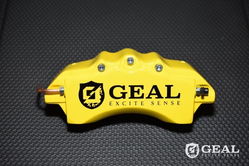 70系ヴォクシー　フロントブレーキキャリパーASSY 70系 VOXY/NOAH専用 ブレーキキャリパーカバー 【フロントリアセット