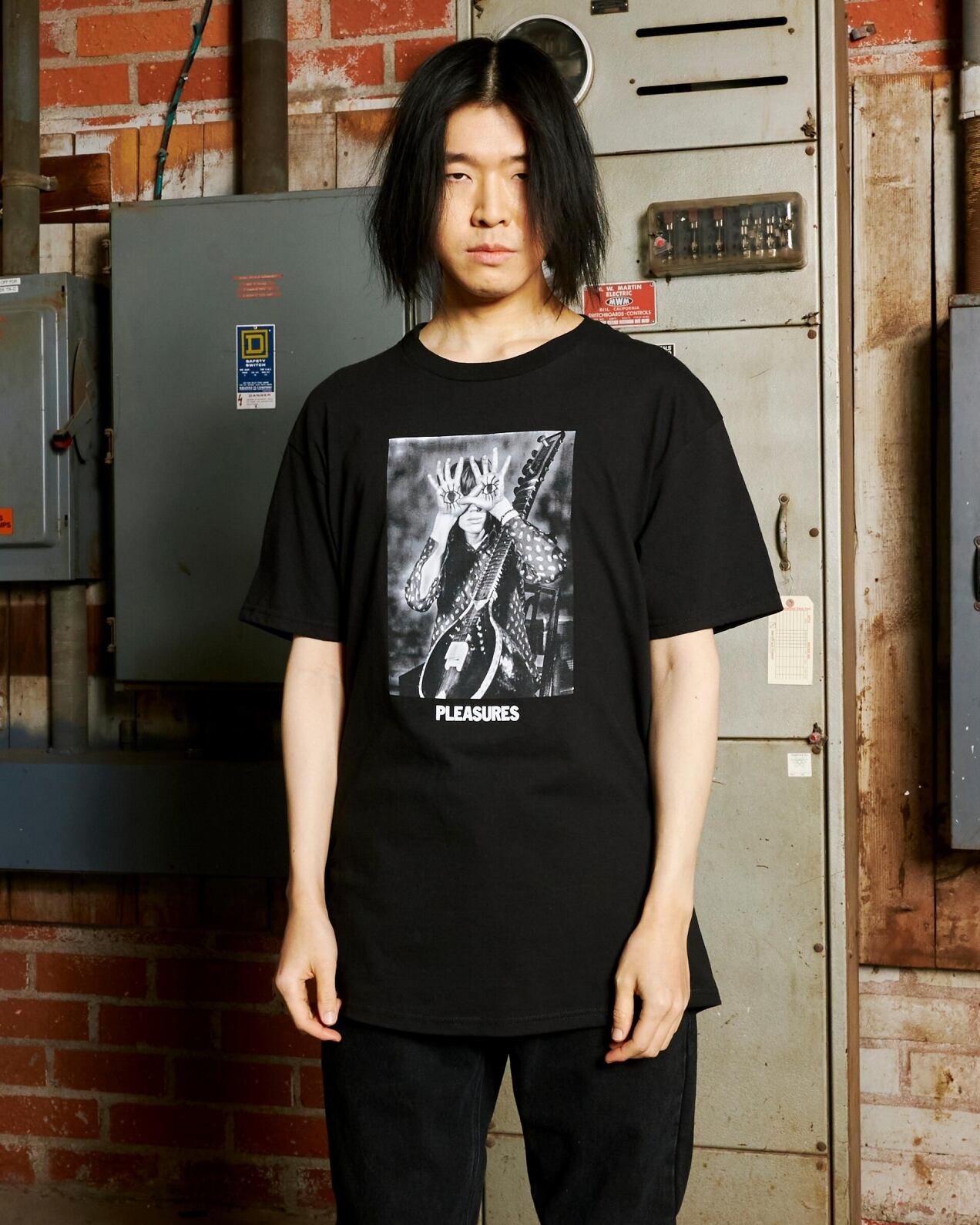 【PLEASURES/プレジャーズ×Sonic Youth/ソニック・ユース】STAR POWER T-SHIRT Tシャツ / BLACK /  11638 | AnKnOWn LAB powered by BASE