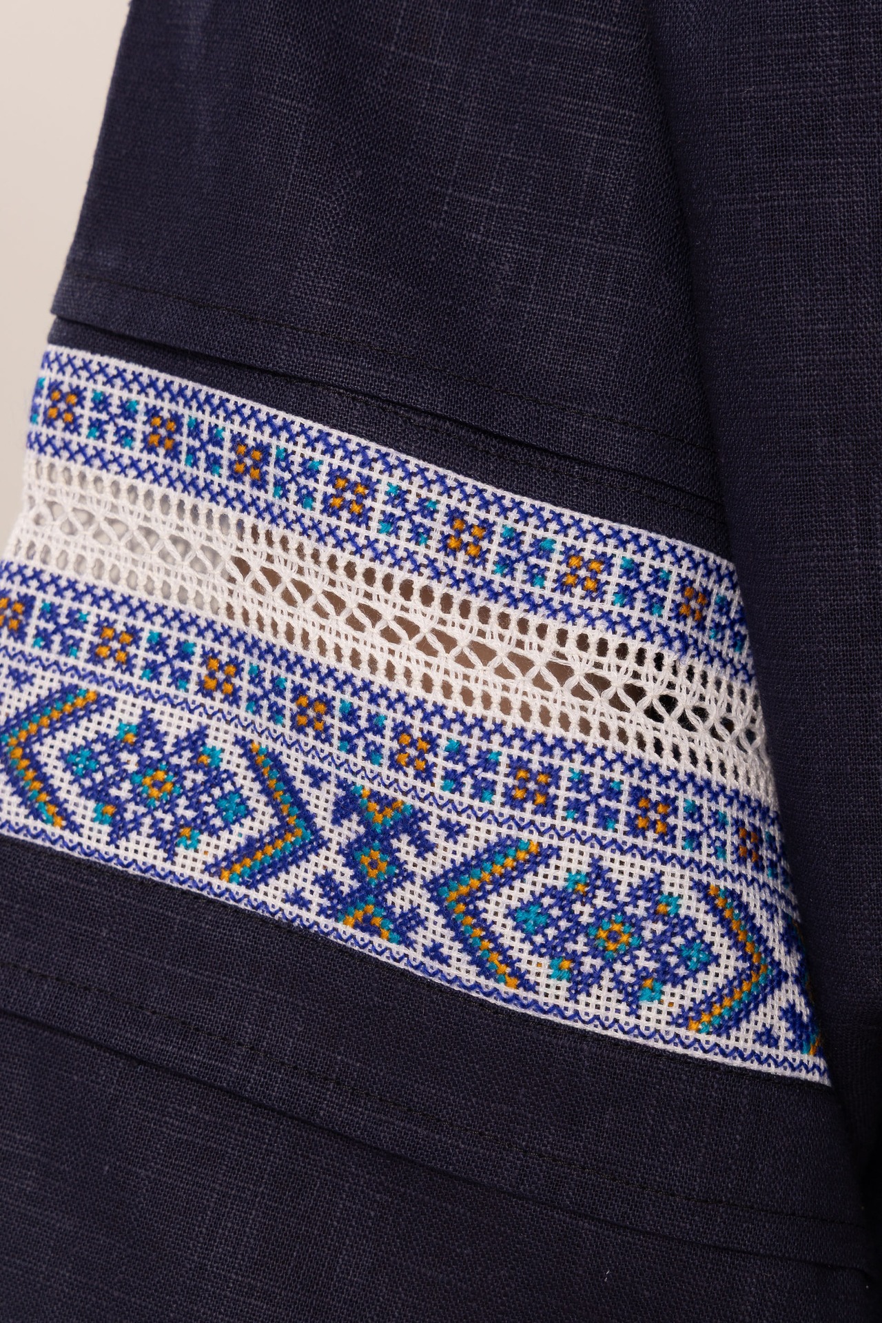 ウクライナ刺繍ヴィシヴァンカ　手刺繍　レディース・フリーサイズ - 7