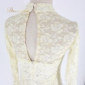 社交ダンス 衣装 スタンダード ドレス ワンピース パーティドレス prima boutique プリマブティック ホワイト系 花柄 バラ 薔薇 ゴールド系 レース オフホワイト エレガント 洗練 ボリューム 二重スカート 伸縮性 フリーサイズ ナイロン素材 結婚式 お呼ばれ フォーマル ダンスパーティー レディース 着こなし コーディネート 安心の品質