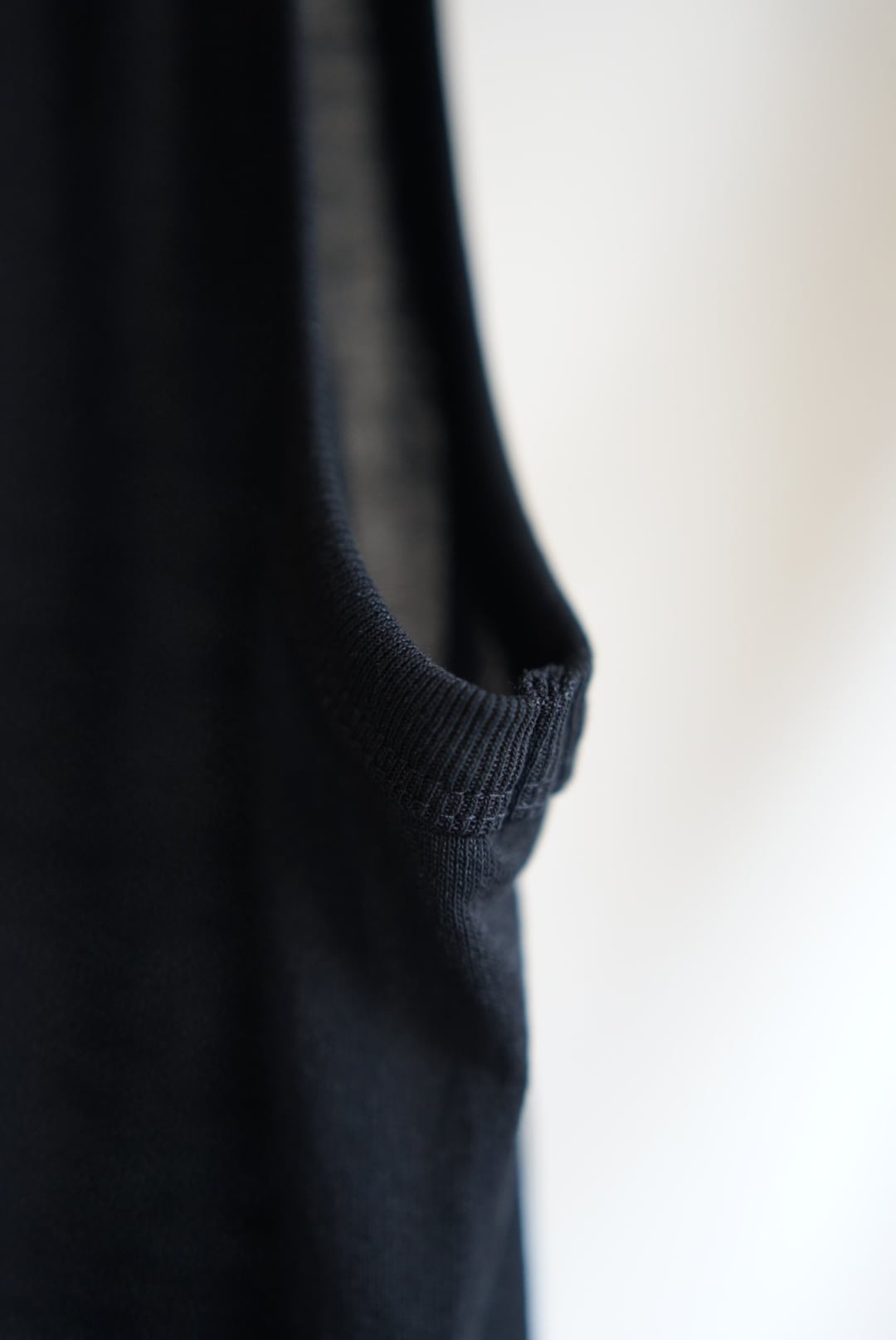 JAN JAN VAN ESSCHE - TANKTOP#16 | Brownie