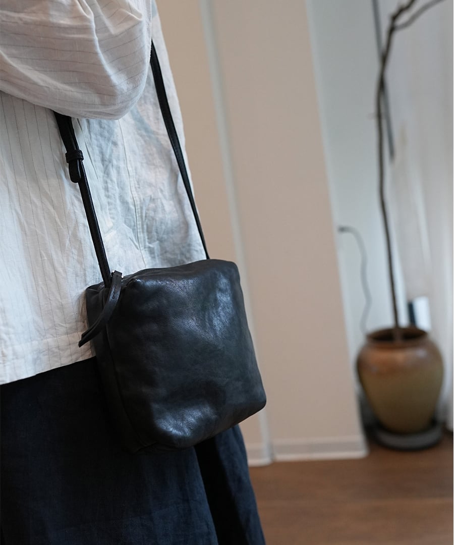 なめし革◆スクエアショルダー/クロスボディバッグ【e-70215】