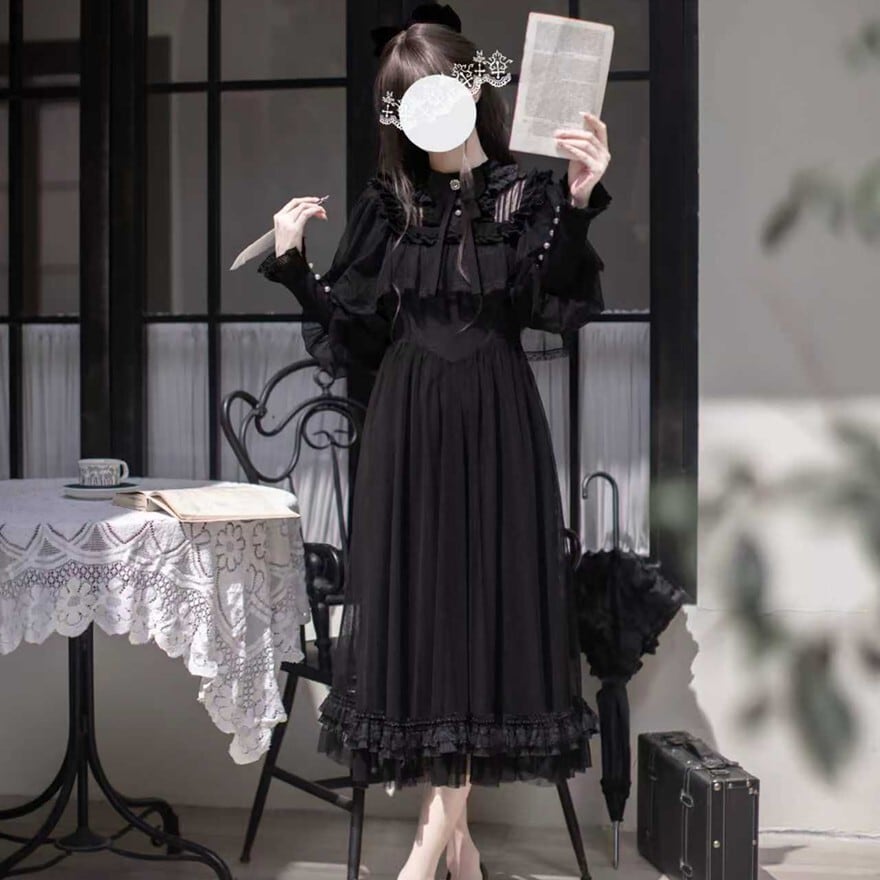 量産型 ブラックロリィタ ゴシック ワンピース 蝶ネクタイ付き 胡桃木