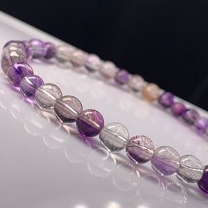 3エレスチャルクォーツブレスレット