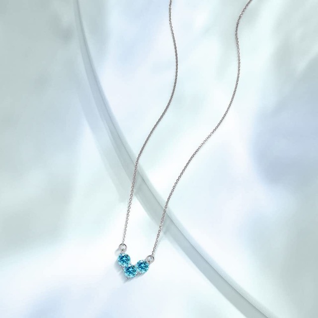 [Free bird] ネックレス レディース [暖かい心] ハートネックレス 三粒 5Aジルコニア 金属アレルギー対応 ペンダント女性鎖骨チェーン 繊細な ジュエリー アクセサリー誕生日 ホワイトデープレゼント