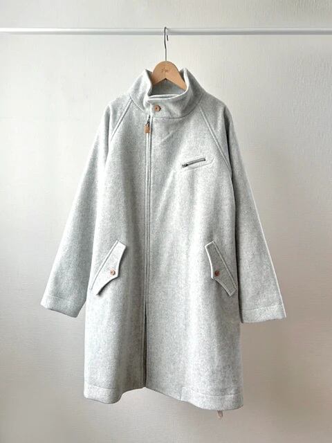 vm（ヴーム）：スタンドカラージップアップコート | Blanco