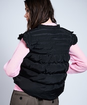 【直営限定ITEM】フリルパデットベスト CQ-47062H