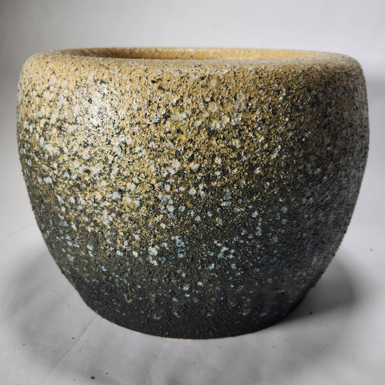 アルミ火鉢　4個　25cm アルミ火鉢 4個 25cm