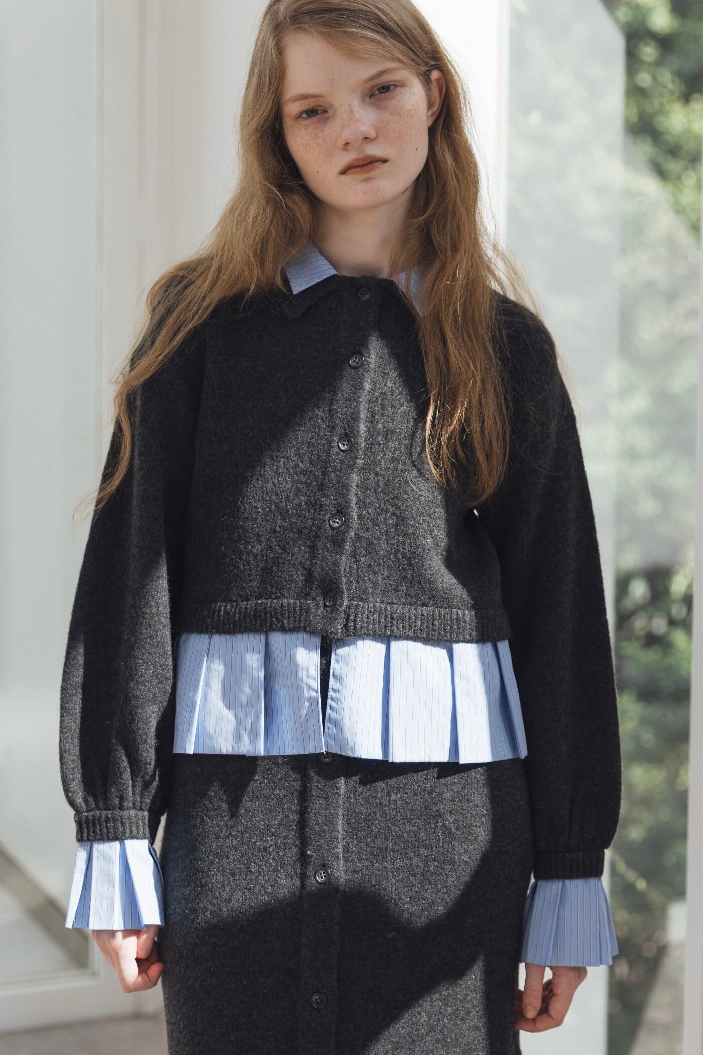 WILLFULLY shirt docking pleats frill cuffs knit CD ドッキング