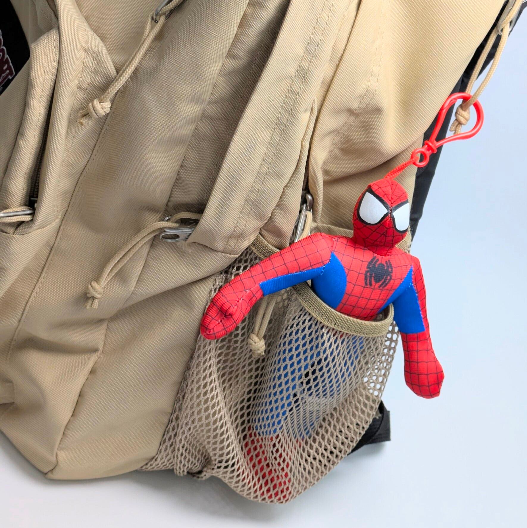 ♧【 Spider-Man ( スパイダーマン ) 】plush KeyHolder / ぬいぐるみキーホルダー 〚アメリカン雑貨 アメトイ〛