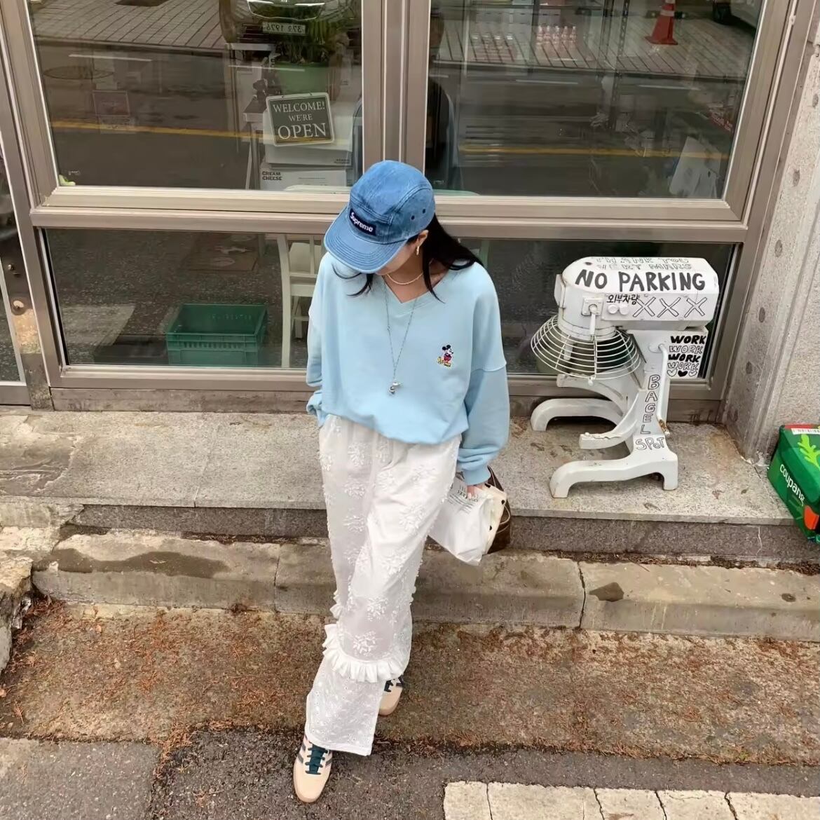 フリルレースパンチングロングパンツ