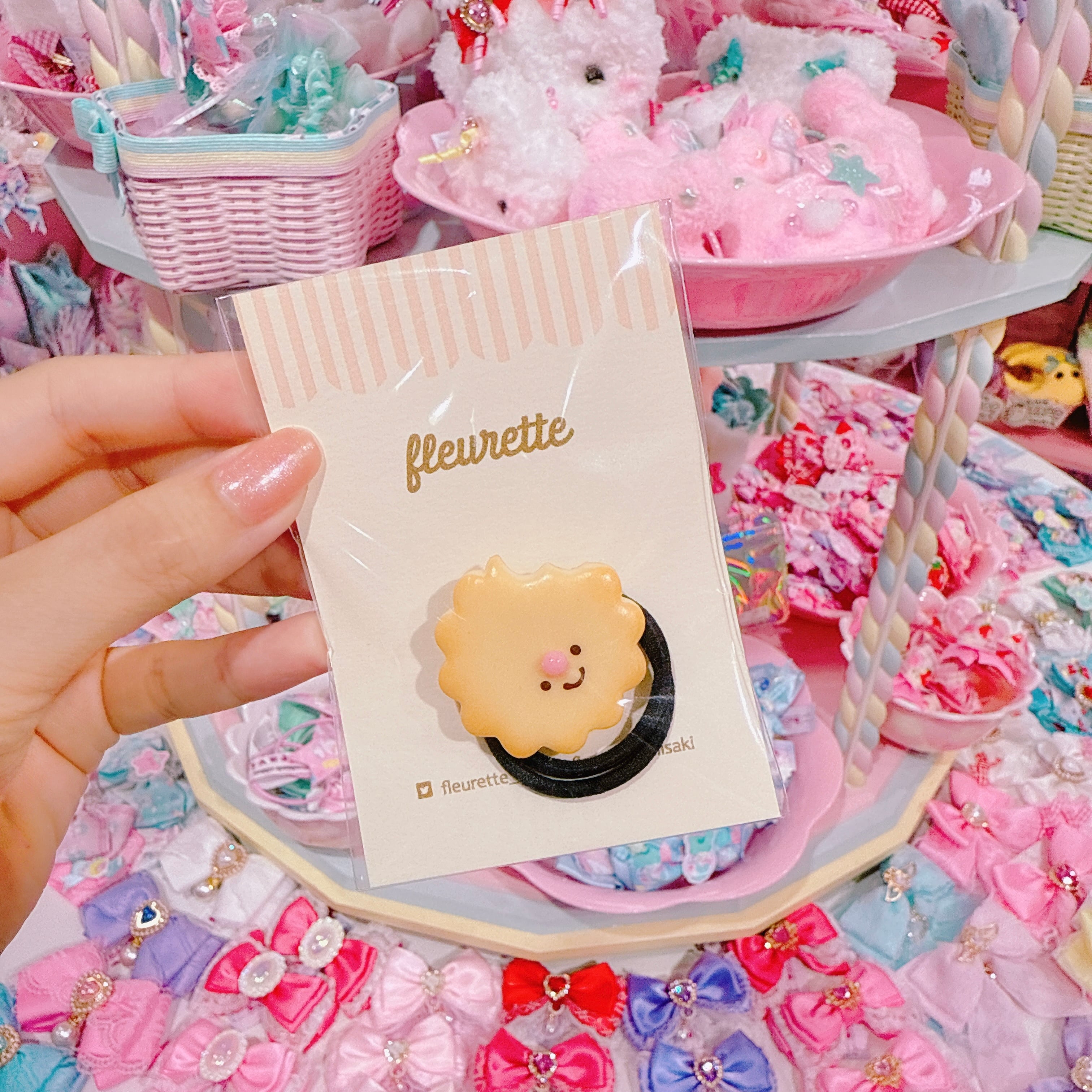 【D1】3-11かじりかけクッキーのヘアゴム