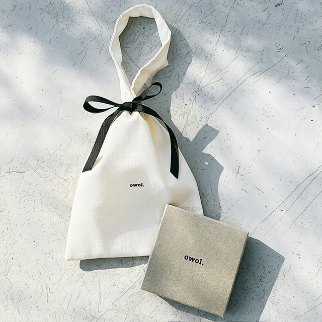 GIFT BAG