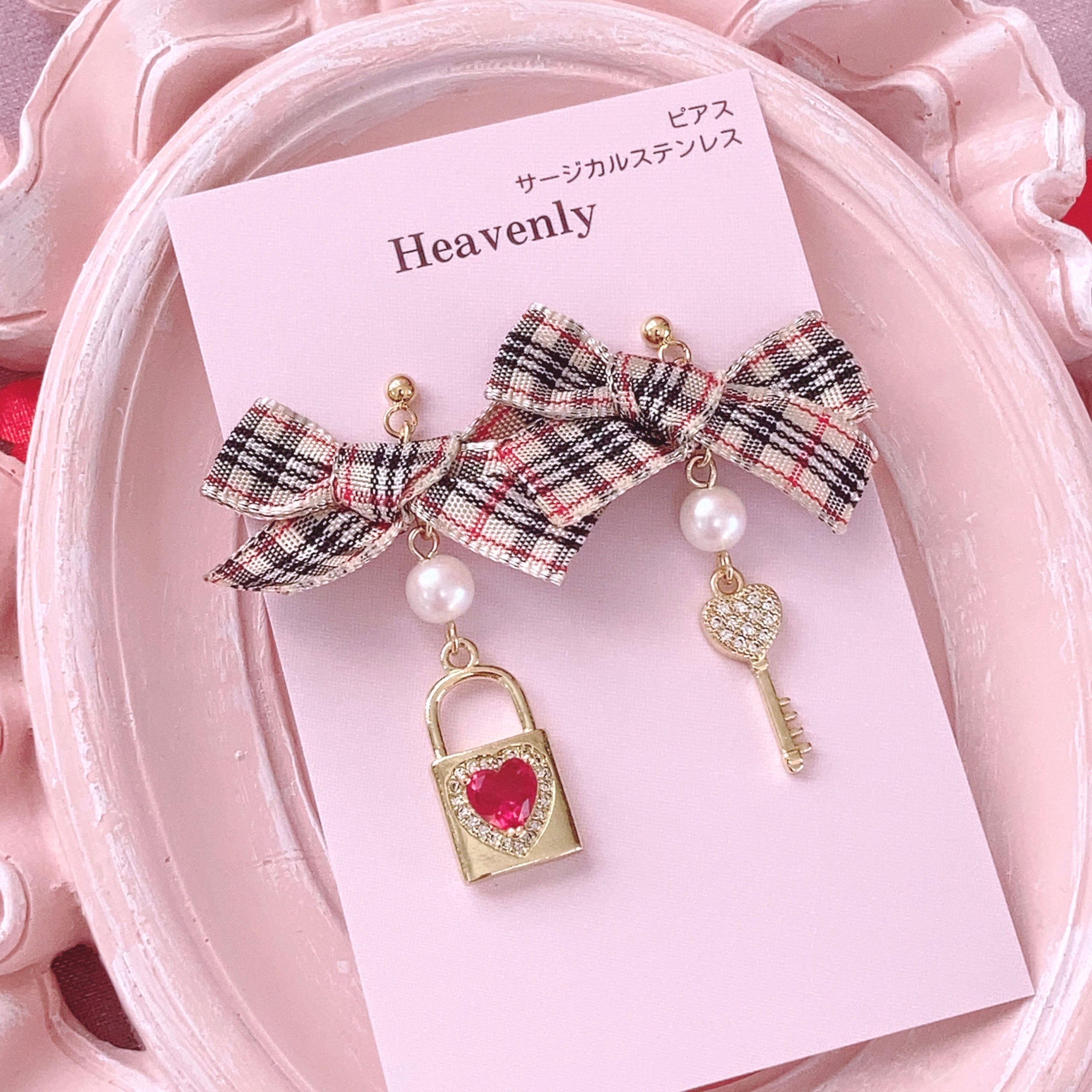 キー＆ハートロック♡ピアス/イヤリング タータンチェック
