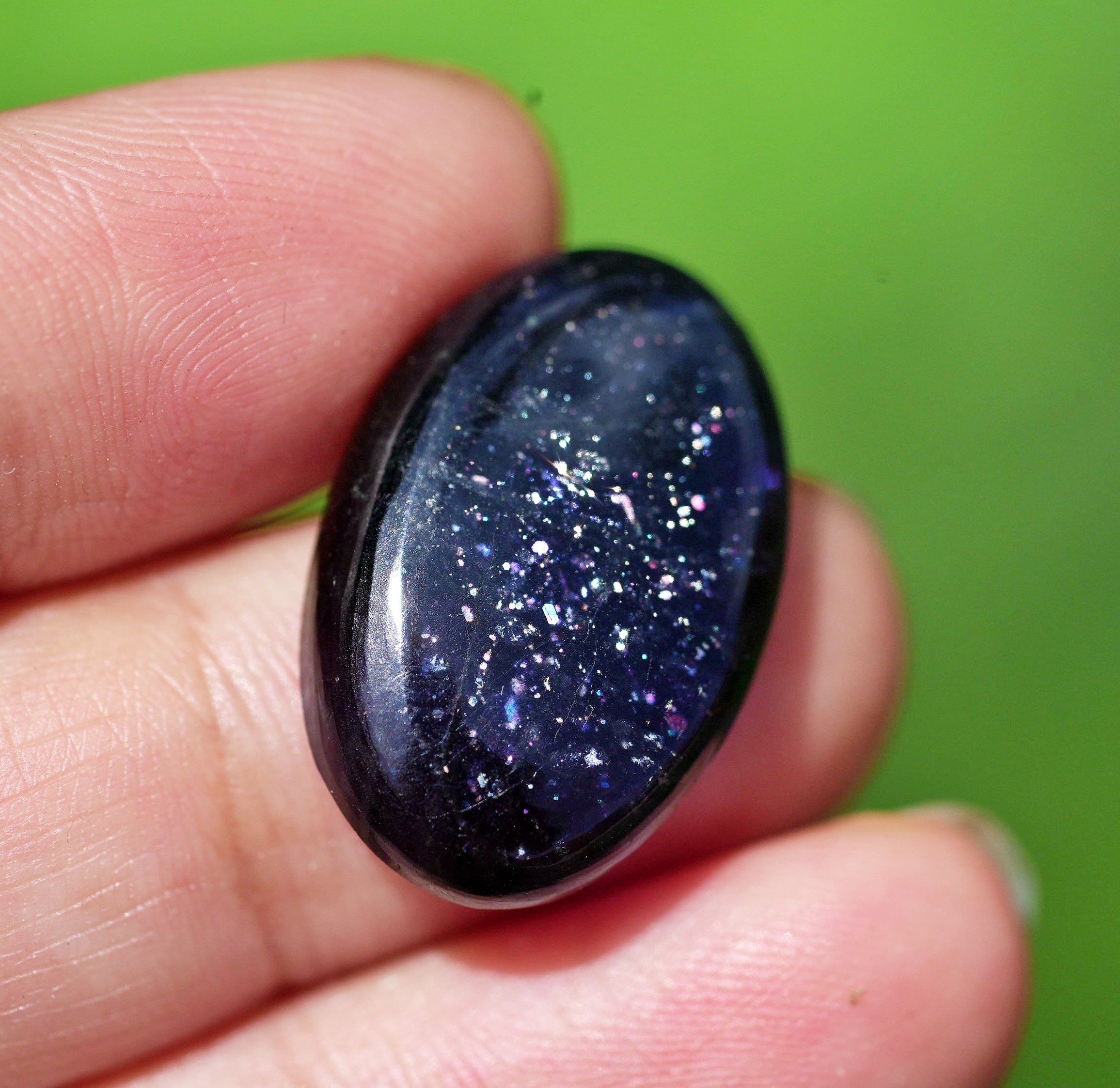 アイオライトサンストーン 21×14mm 煌めき 12ct s1646