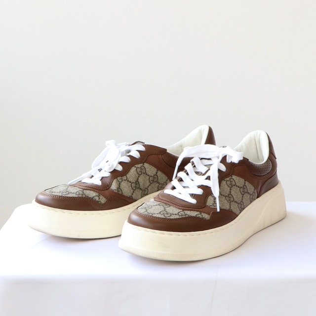 GUCCI GGスプリーム スニーカー グッチ US7