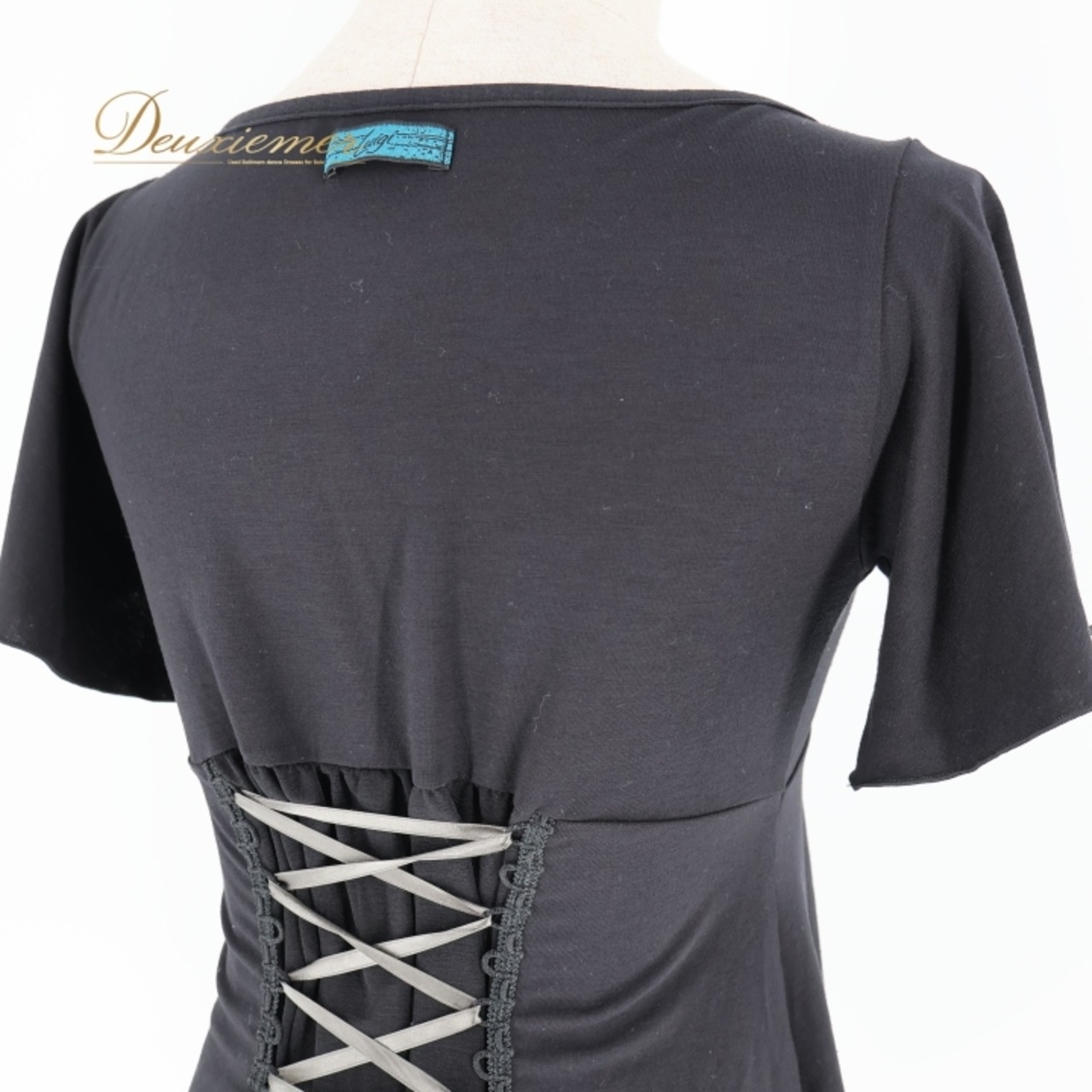 社交ダンス 衣装 トップス ブラウス ブラック系 Luigi チャコット 黒 リボン 編み上げ かわいい 半袖 練習 レッスン シンプル かわいい チュニック 長め 日本製 伸縮 ストレッチ ダンス衣装 イベント ステージ バレエ Chacott