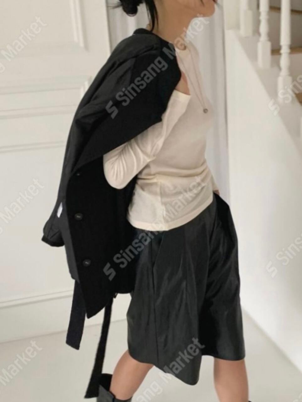 leather Bermuda pants