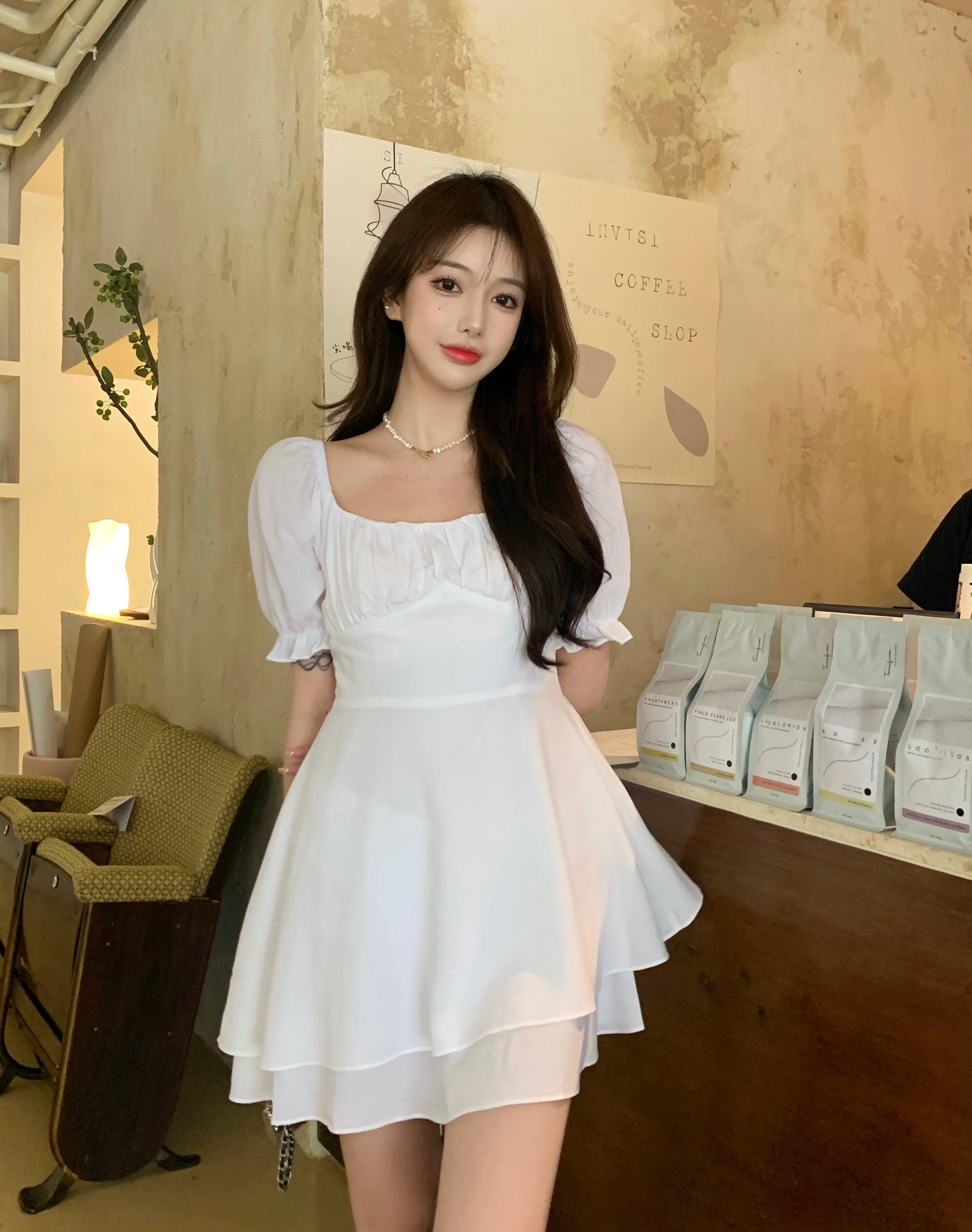 ホワイトウェストスリーブ半袖ドレス サマーカラースカート ショート ハーフスリーブ 夏物 スクウェア ブラックストロベリース80613562558