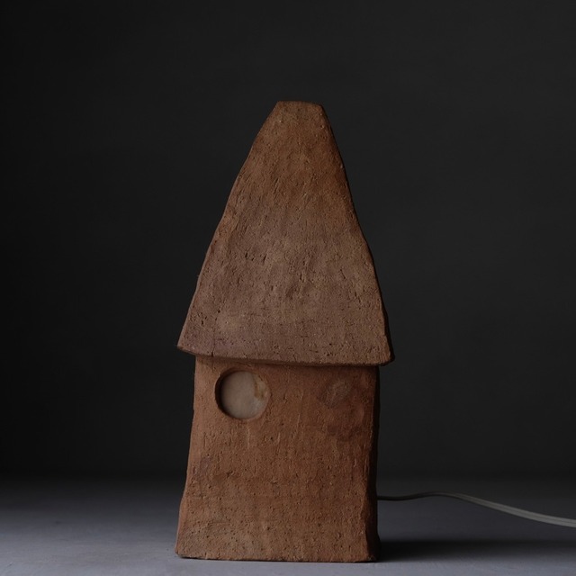 Table lamp