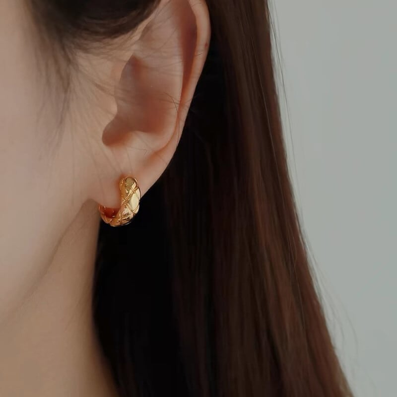 Quilted Hoop Pierce(キルテッドフープピアス)