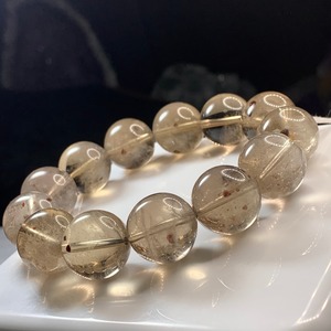 希少・珍しいスモーキータイプ・ガーネットインスモーキークォーツ ブレスレット