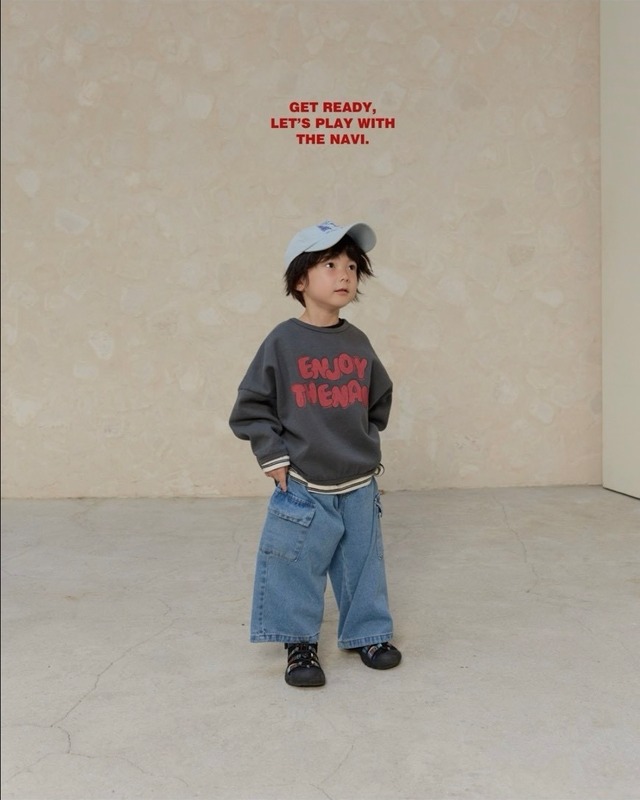 予約⌇navi / Round T-shirt