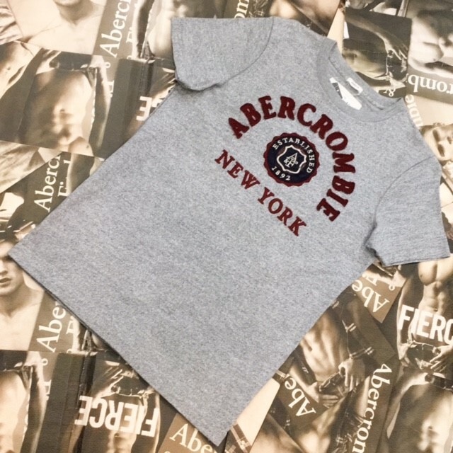 Abercrombie&Fitch　MENS　Ｔシャツ　Ｍサイズ