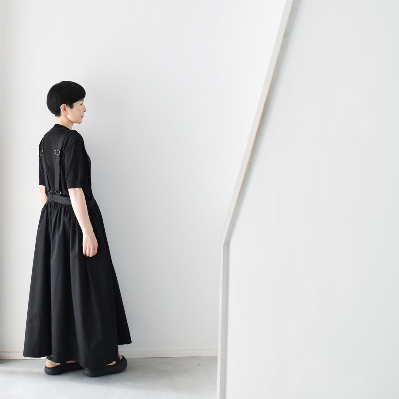 ギャザージャンパースカート：黒［SK03JSBK］ | skep-online shop