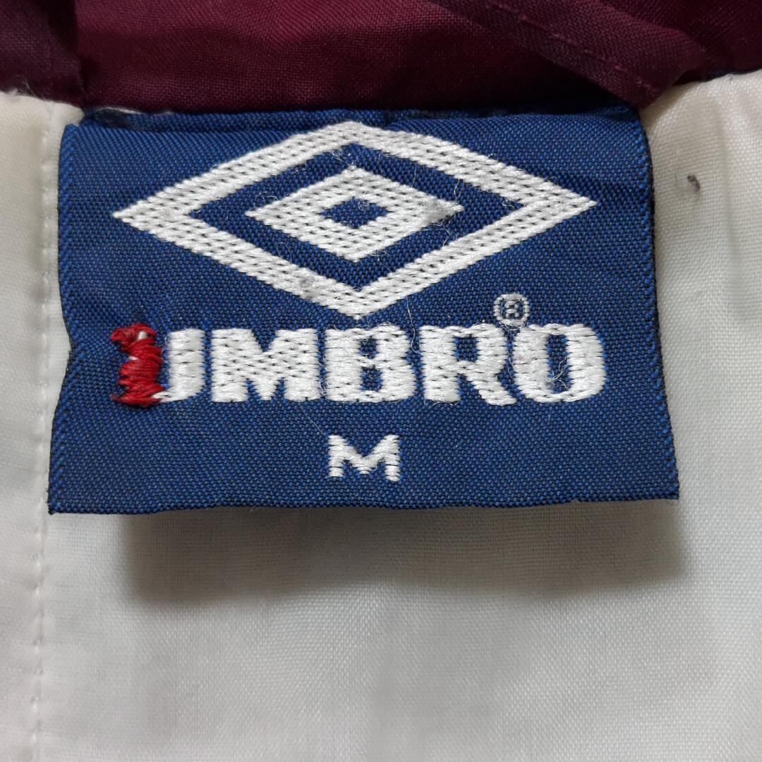 UMBRO アンブロ 中綿ナイロンジャケット 90s 紺 赤 緑 M 8789 UMBRO アンブロ 中綿ナイロンジャケット 90s 紺 赤 緑 M 8789